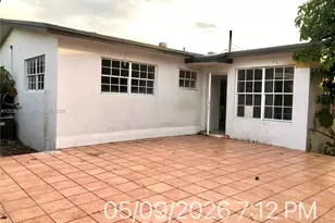 447 E 32nd St, Hialeah, FL 33013 - Photo 5
