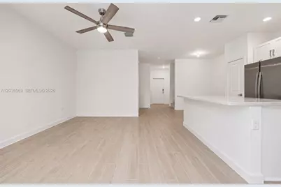 2448 SE 10th Ct, Homestead, FL 33035 - Photo 9