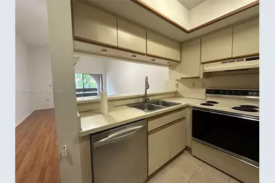 8999 SW 123rd Ct #212, Miami, FL 33186 - Photo 3