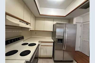8999 SW 123rd Ct #212, Miami, FL 33186 - Photo 5