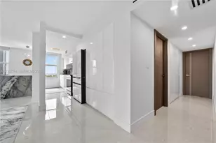 231 174th St, Sunny Isles Beach, FL 33160 - Photo 23