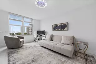 231 174th St, Sunny Isles Beach, FL 33160 - Photo 35