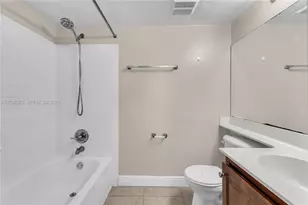 5628 Rock Island Rd, Tamarac, FL 33319 - Photo 11