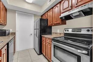 5628 Rock Island Rd, Tamarac, FL 33319 - Photo 5