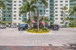19390 Collins Ave, Sunny Isles Beach, FL 33160 - Photo 23