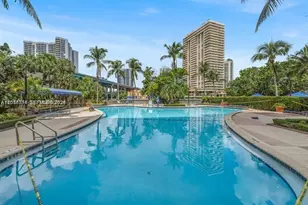 19390 Collins Ave, Sunny Isles Beach, FL 33160 - Photo 33