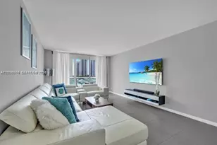 19390 Collins Ave, Sunny Isles Beach, FL 33160 - Photo 9