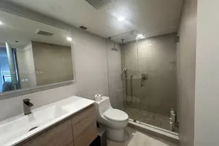 2555 Collins Ave, Miami Beach, FL 33140 - Photo 3