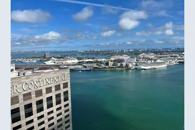 335 Biscayne Bl #4200, Miami, FL 33131 - Photo 25