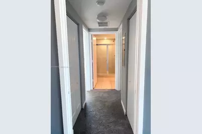 335 Biscayne Bl #4200, Miami, FL 33131 - Photo 7