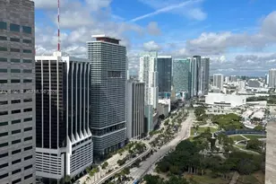 335 Biscayne Bl, Miami, FL 33131 - Photo 19