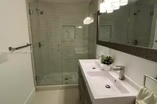 12140 SW 4th St, Pembroke Pines, FL 33025 - Photo 21