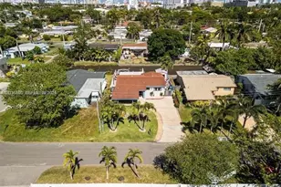 707 SW 3rd Ave, Hallandale Beach, FL 33009 - Photo 3