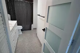 4164 Inverrary Dr, Lauderhill, FL 33319 - Photo 39