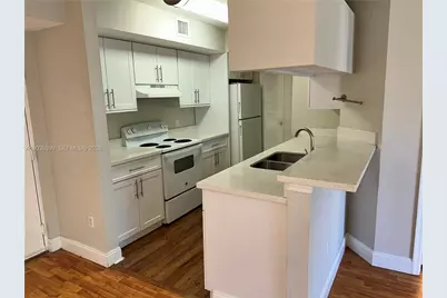 460 S Park Rd #6-203, Hollywood, FL 33021 - Photo 3
