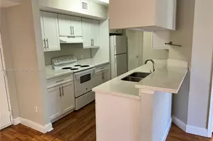 460 S Park Rd, Hollywood, FL 33021 - Photo 3