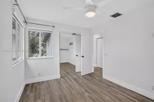 8815 Woodside Ct, Davie, FL 33328 - Photo 31