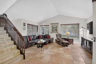 8815 Woodside Ct, Davie, FL 33328 - Photo 17