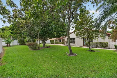 1334 NW 127th Dr, Sunrise, FL 33323 - Photo 5