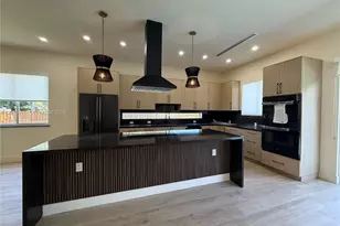 3326 Elizabeth St, Miami, FL 33133 - Photo 19