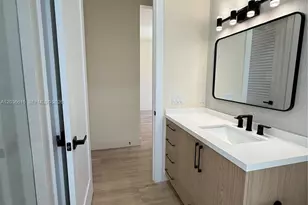 3326 Elizabeth St, Miami, FL 33133 - Photo 13