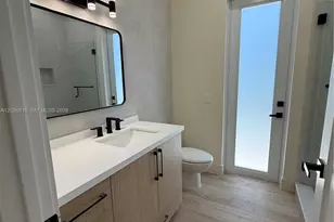 3326 Elizabeth St, Miami, FL 33133 - Photo 11