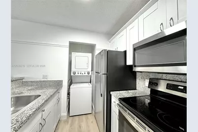 4581 W McNab Rd #12, Pompano Beach, FL 33069 - Photo 7