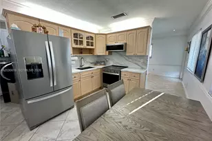 2931 SW 25th St, Miami, FL 33133 - Photo 7