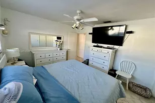 2931 SW 25th St, Miami, FL 33133 - Photo 13