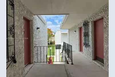 8701 SW 141st St #E6, Palmetto Bay, FL 33176 - Photo 5