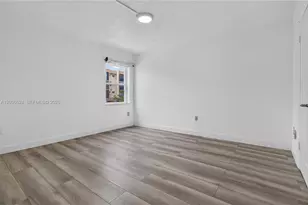 6070 W 18th Ave, Hialeah, FL 33012 - Photo 13