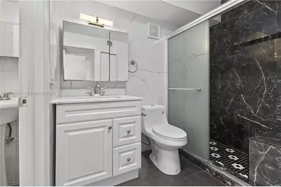 6070 W 18th Ave #209, Hialeah, FL 33012 - Photo 21