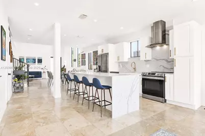 3022 SW 17th St #3022, Miami, FL 33145 - Photo 5