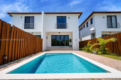3022 SW 17th St #3022, Miami, FL 33145 - Photo 1