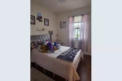 10963 W 32nd Ln, Hialeah, FL 33018 - Photo 11