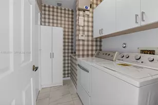 7679 Lemonwood St, Boynton Beach, FL 33437 - Photo 9