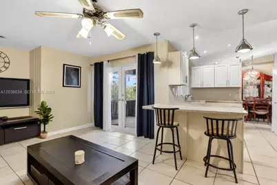 6961 NW 20th Ct, Margate, FL 33063 - Photo 13