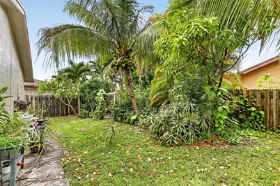 6961 NW 20th Ct, Margate, FL 33063 - Photo 41