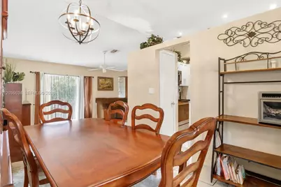 6961 NW 20th Ct, Margate, FL 33063 - Photo 9