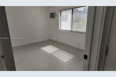 550 SW 10th St #7, Miami, FL 33130 - Photo 11