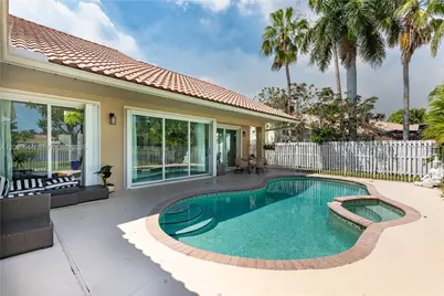 1171 Laguna Springs Dr, Weston, FL 33326 - Photo 33