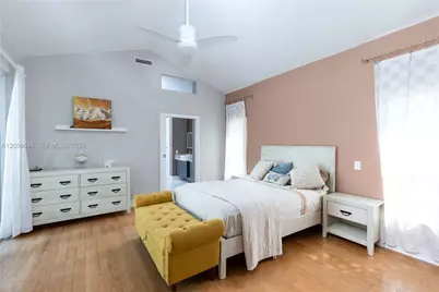 1171 Laguna Springs Dr, Weston, FL 33326 - Photo 21