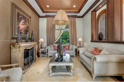 10270 SW 62nd St, Miami, FL 33173 - Photo 9