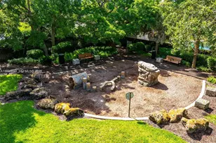 6561 Marlin Dr, Coral Gables, FL 33158 - Photo 41