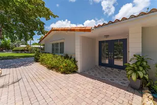 6561 Marlin Dr, Coral Gables, FL 33158 - Photo 3