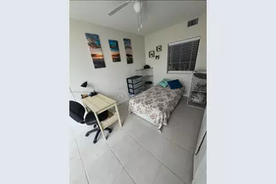200 Leslie Dr #324, Hallandale Beach, FL 33009 - Photo 7