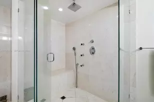 1000 Quayside Terrace, Miami, FL 33138 - Photo 27