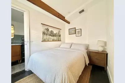 454 NE 76th St, Miami, FL 33138 - Photo 13