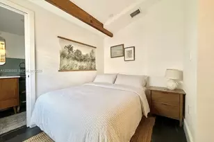 454 NE 76th St, Miami, FL 33138 - Photo 13