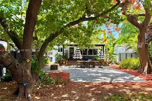 454 NE 76th St, Miami, FL 33138 - Photo 27